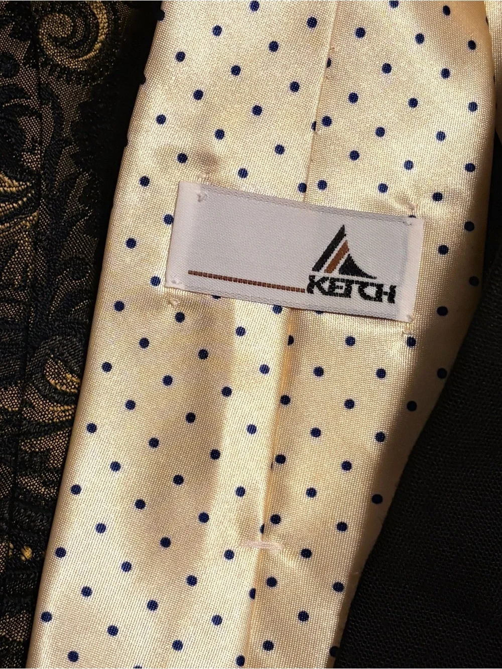 Vintage & Classic Men's Necktie Lot of 5 | Paisley, Polka Dot, Striped & Solid⁠